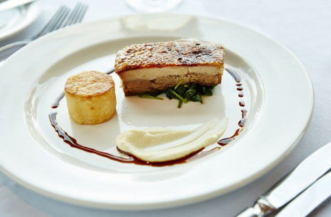 LB's Harbourview Restaurant - North Sydney Harbour View Hotel - Broome Tourism 0