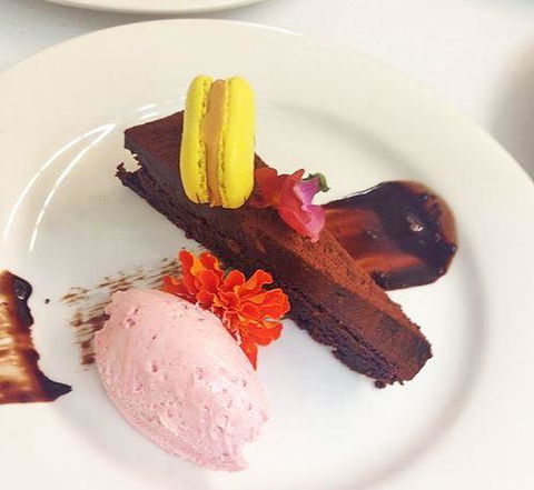 Gip's Restaurant - Broome Tourism 5