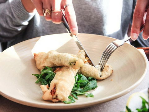 Eastbank Cafe-Bar-Pizzeria - Broome Tourism 2