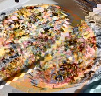 Greenwood Pizza - Broome Tourism