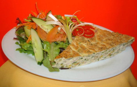 Pierres Golden Chicken - Broome Tourism 0