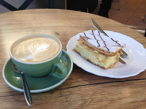 The Conservatory Cafe - Broome Tourism 0