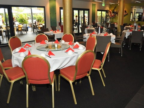 Loong Fong Seafood Restaurant - Broome Tourism 1