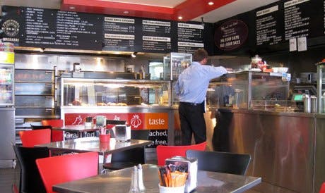 Taste Fine Food & Chicken - Broome Tourism 0