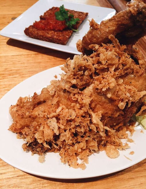 Atl Ayam Tulang Lunak Crispy - Broome Tourism 0
