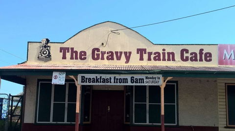 The Gravy Train Cafe - Broome Tourism 0