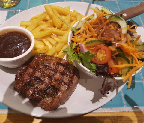 HQ Cafe - Broome Tourism 0