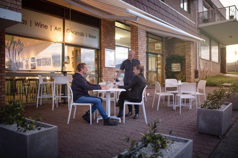 Art Bar Kiama - Broome Tourism 1
