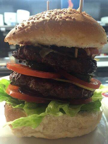 Apache Spur Steak & Grill - Broome Tourism 0