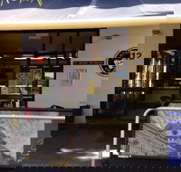 Artarmon Bar And Grill - Broome Tourism