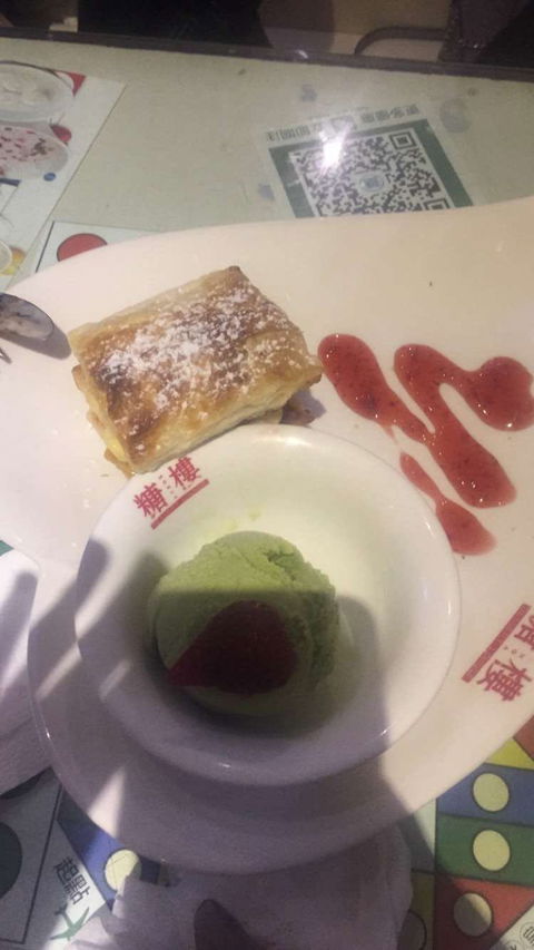 Monga Dessert Lounge - Broome Tourism 0