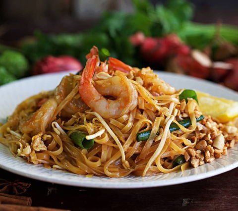 P'Nut Street Noodles Kawana - Broome Tourism 0