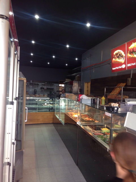 Amour Bakehouse - Summer Hill - Broome Tourism 0