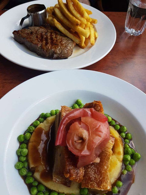 Wallace Hotel - Broome Tourism 0