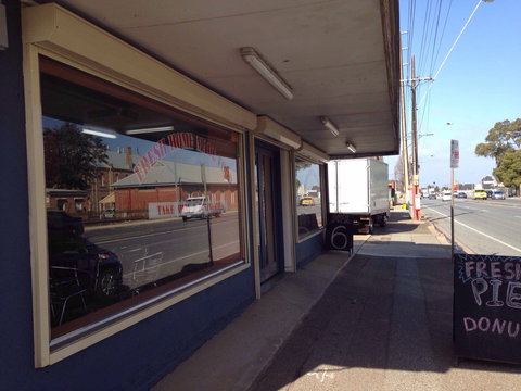Hooked On Fish And Chips - Broome Tourism 0