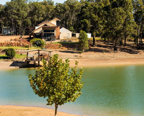 Drakesbrook Wines - Broome Tourism 0