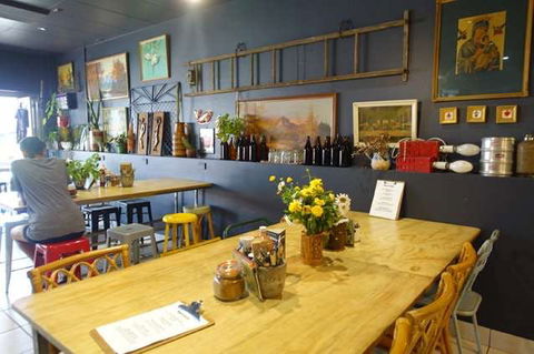Flock Espresso & Eats - Broome Tourism 0