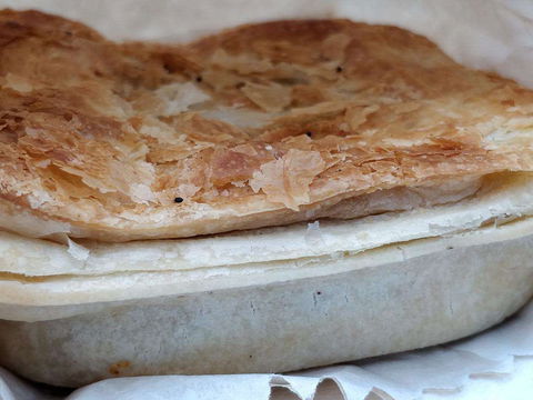 Leo's Warrandyte Hot Bread - Broome Tourism 0