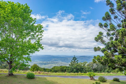 The Glasshouse And Bergin Lounge At Clouds Montville - Broome Tourism 2