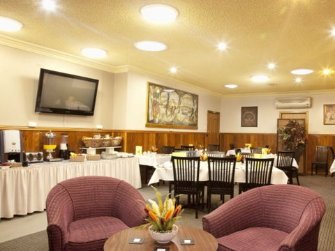 Endeavor Motel Restaurant - Broome Tourism 0