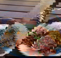 Hardware Cafe - Broome Tourism