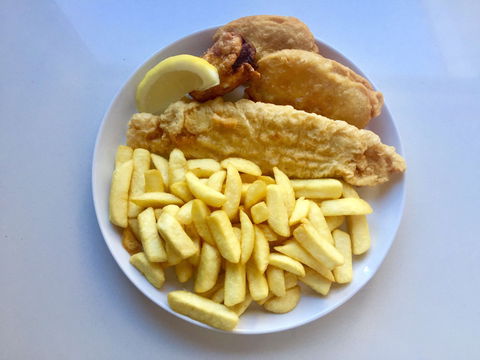 Harry's Take Away Fish & Chips - Broome Tourism 0