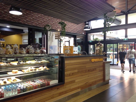 Amanti Espresso Bar - Broome Tourism 0