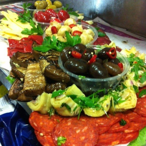 Arena's Deli Cafe E Cucina - Broome Tourism 0