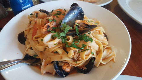 Kensington Food Hall - Broome Tourism 0