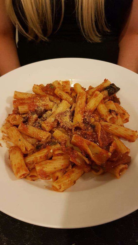 Calabrisella Restaurant - Broome Tourism 0