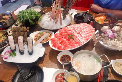 Shuang Chong Xi Qing Hotpot - Broome Tourism 0