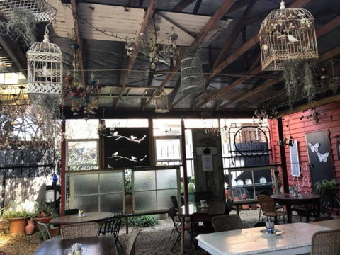 Vintage On Melbourne - Broome Tourism 1