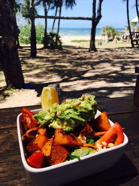 Holidays Cafe - Broome Tourism 0