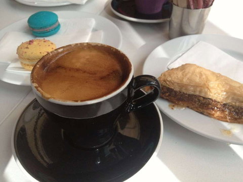 Strawberry Thief Patisserie - Broome Tourism 0