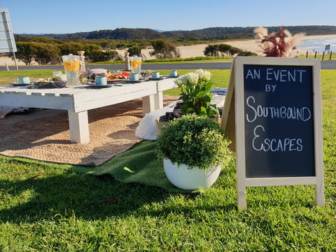 Southbound Escapes Pop Up Picnic - Broome Tourism 0