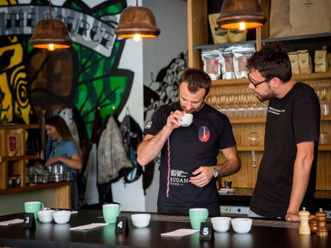 The Cupping Room - Broome Tourism 0
