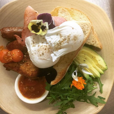 Be Bold - Broome Tourism 0