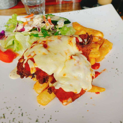 Boots Bar And Restaurant - Broome Tourism 0