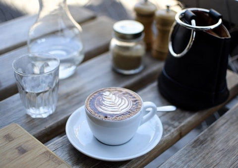 Billy’s Deck Eltham - Broome Tourism 0