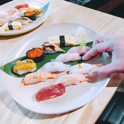 Masuya Suisan - Wentworth Point - Broome Tourism 0