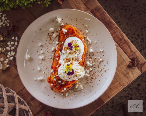 Zanya's Cafe - Broome Tourism 0