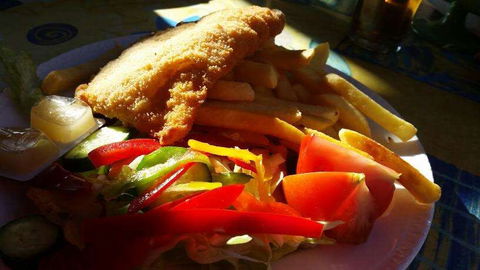 Gardners Inn Bistro - Broome Tourism 0