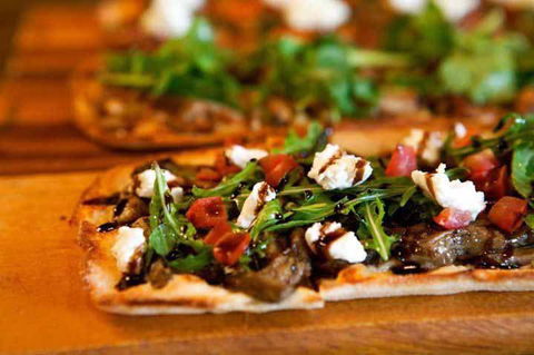 Li'l Darlin - Surry Hills - Broome Tourism 0