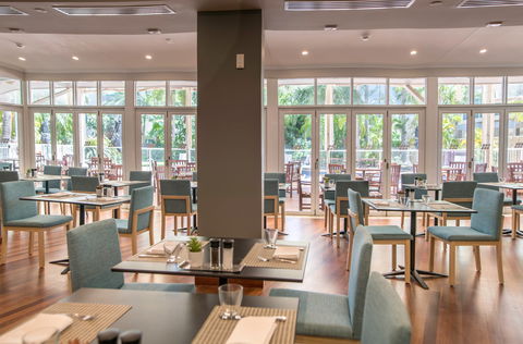 Poolside Restaurant And Bar - Broome Tourism 2