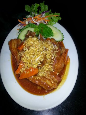 Thai Sandgate - Broome Tourism 0