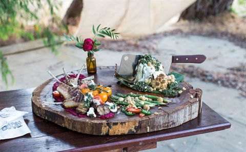 Kingsland Vegan Restaurant - Broome Tourism 6