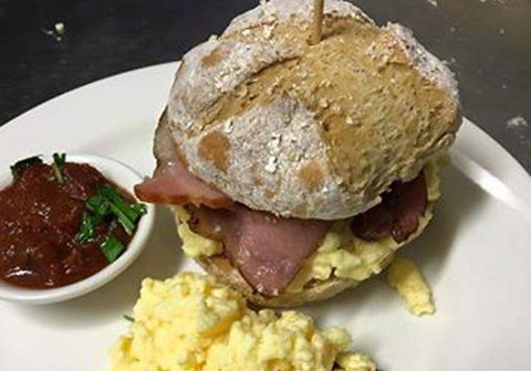 Warrandyte Cafe - Broome Tourism 3