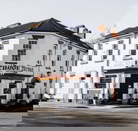 Clarendon Arms Hotel - Broome Tourism