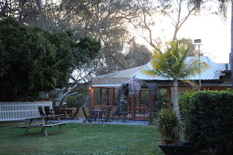 Artesian Spa Motel - Broome Tourism 0