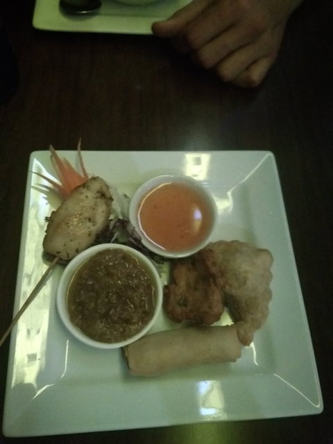 Bangkok Rose Thai Restaurant - Broome Tourism 10